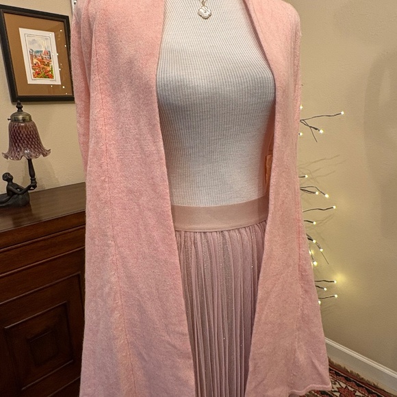 Claudia Nichole Ballet Pink Cashmere Long Cardigan w/ Bow Back – NWT – Size XS - Picture 8 of 9